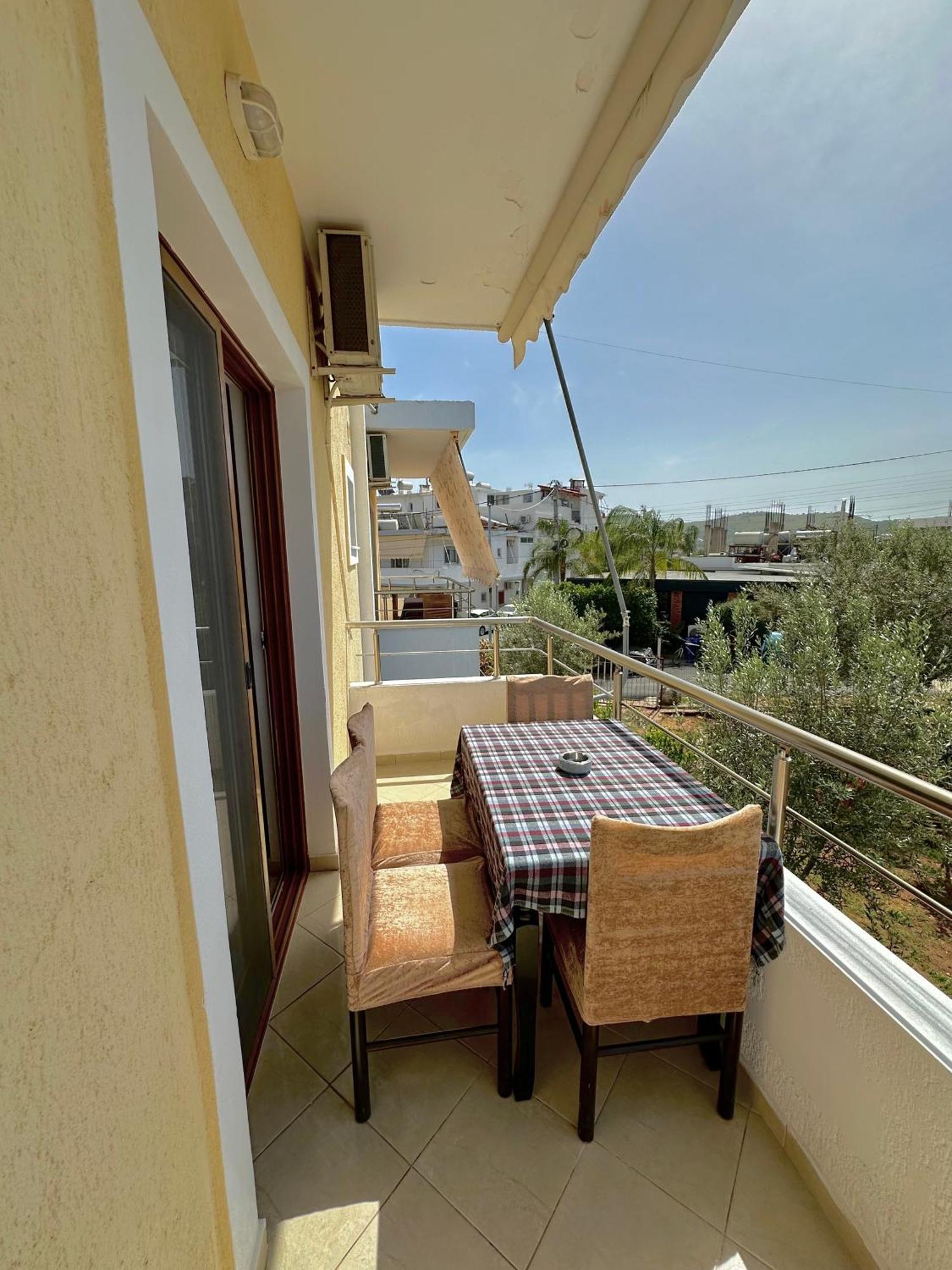 Nelamari Apartament *