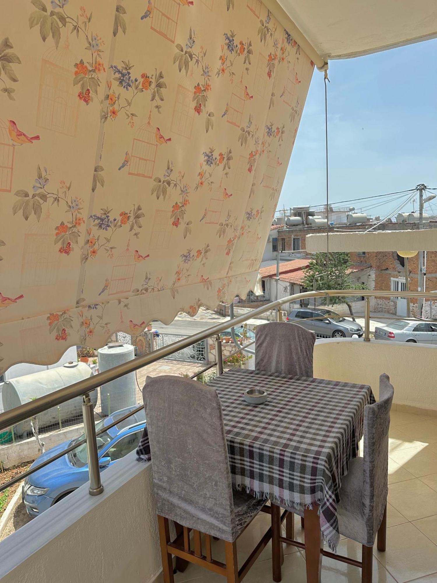 Nelamari Apartament *